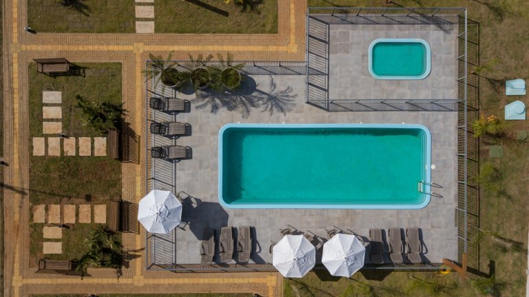 Piscina adulto e infantil
